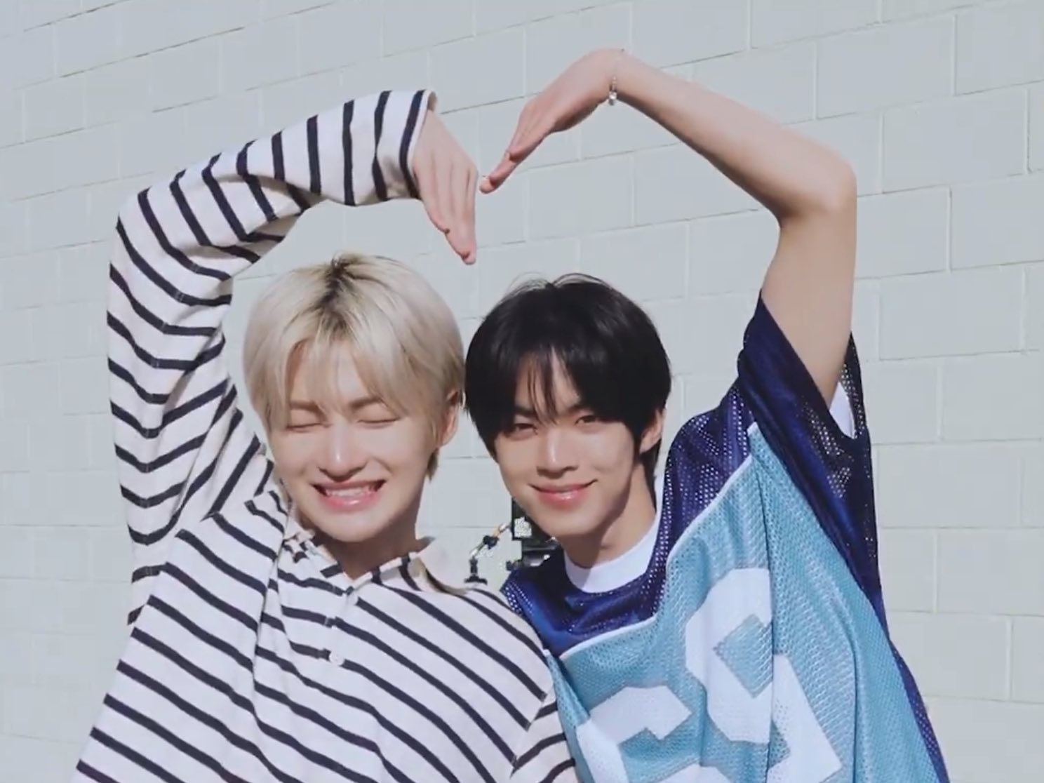 [잡담] 훈훈즈 사랑해🥹 ㅈㅇ 투어스 도훈지훈 | 인스티즈