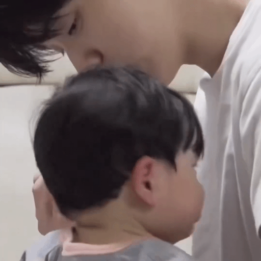 [잡담] 유준이 오렌지 셔서 >_< 되고 🤤 침흘리는거봐 | 인스티즈