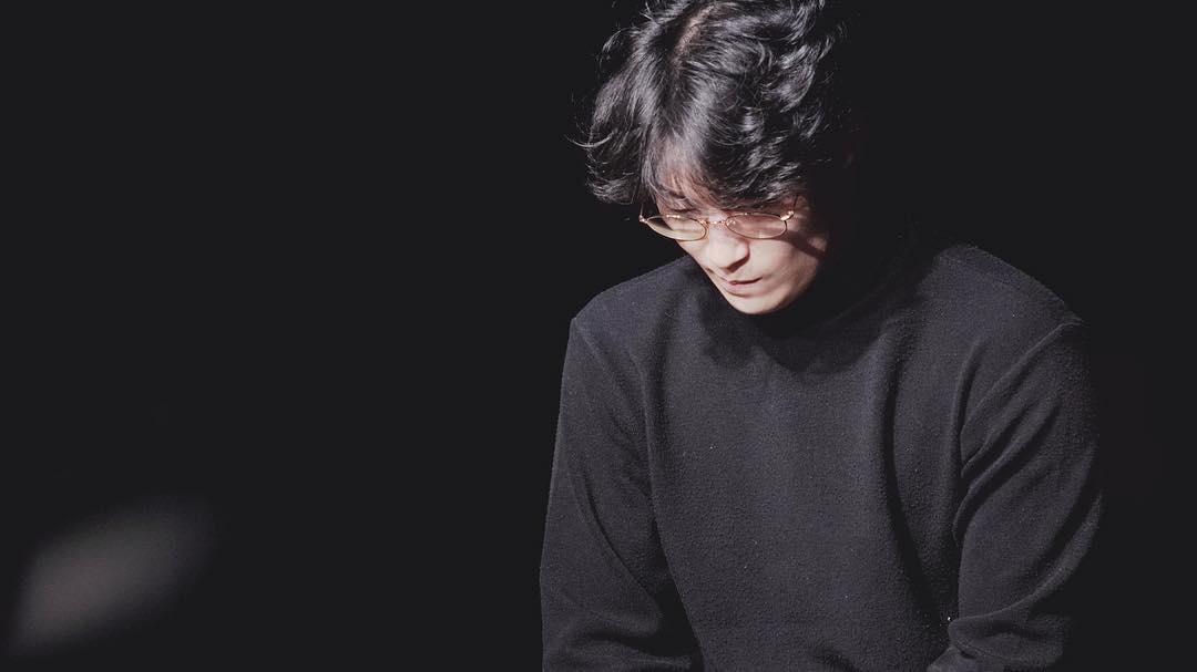 [잡담] 허남준 안경 끼면 아이홀이 가려져서 그런가 분위기 다르더라 | 인스티즈