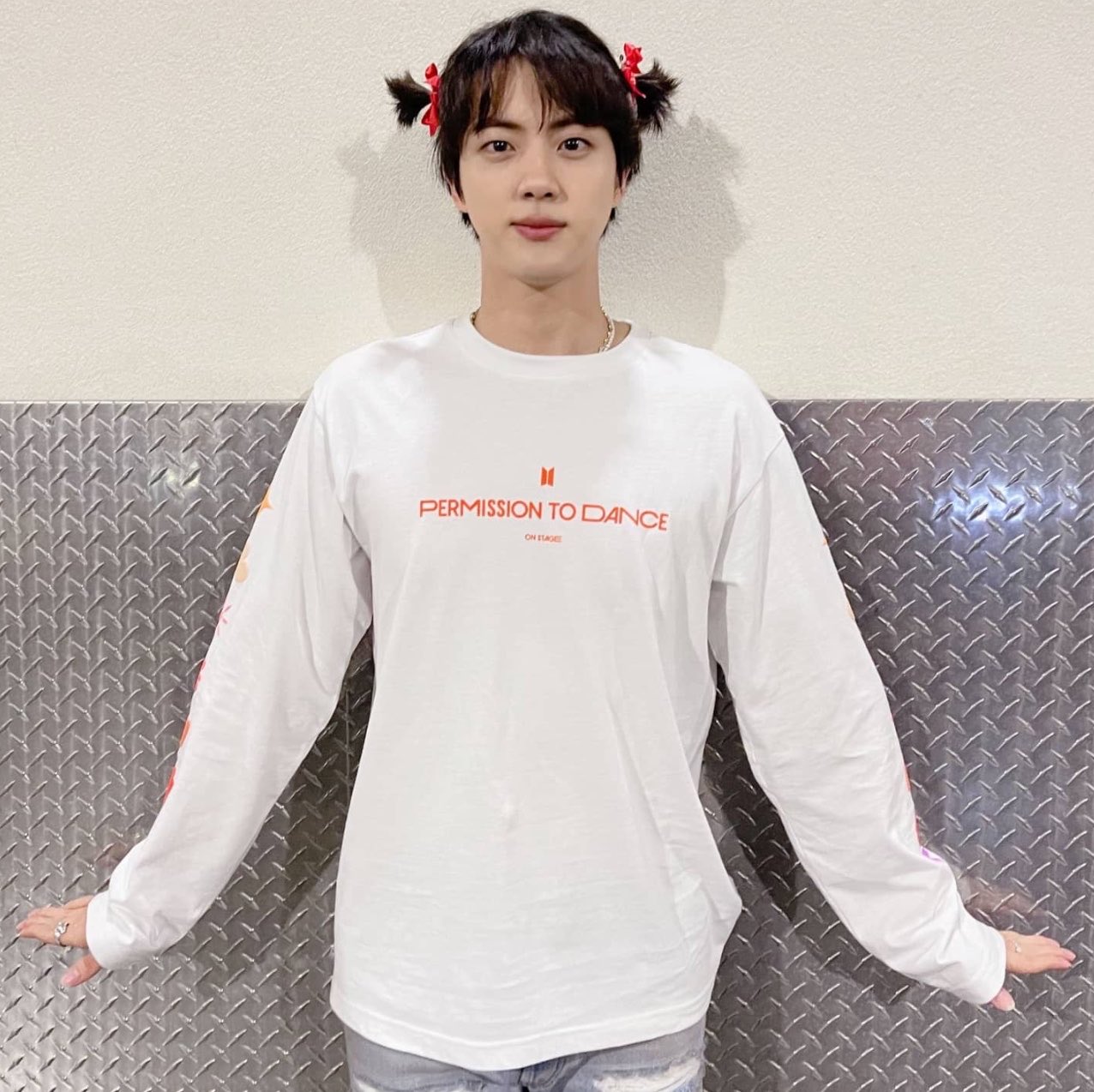 [잡담] 방탄 진 이 사이 5년 있는게 안믿겨 | 인스티즈