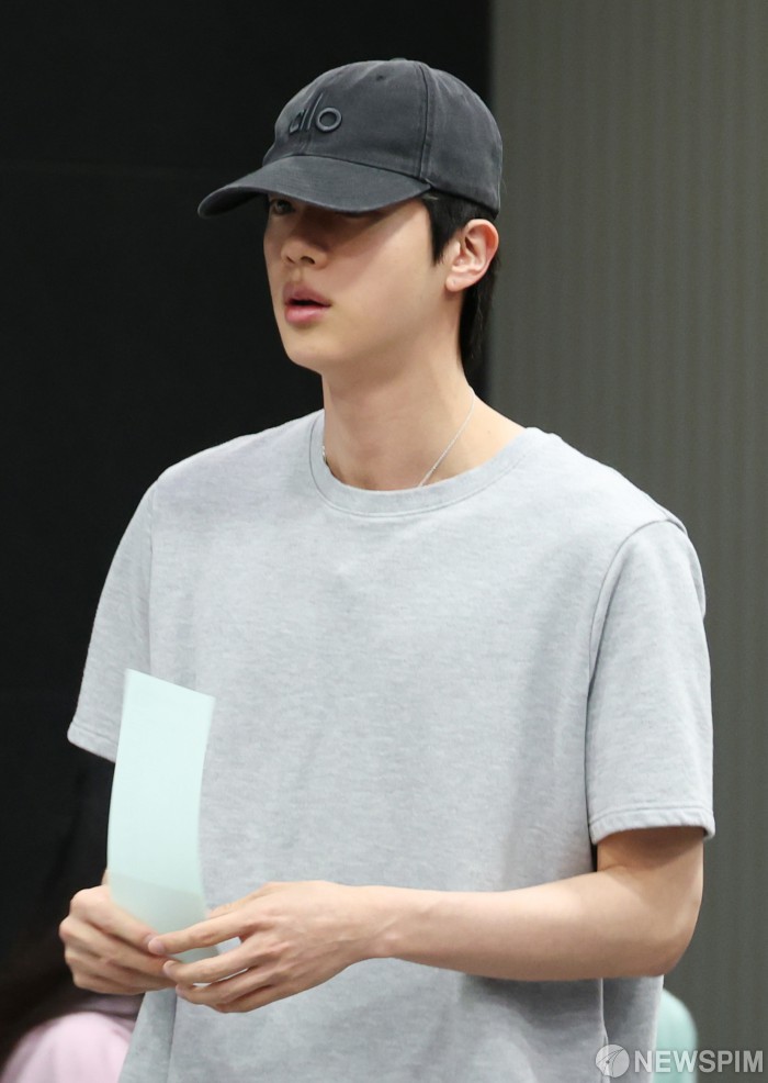 [잡담] 방탄 진 진짜 동안이다 | 인스티즈