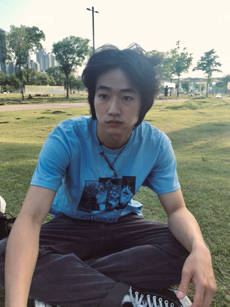 분위기 있게 생긴 로우 클래식 모델.jpg | 인스티즈