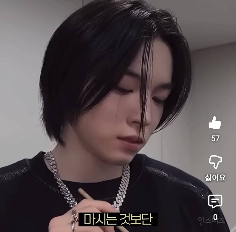 스무살 되고 커피의 세계 입문한 남돌.jpg | 인스티즈