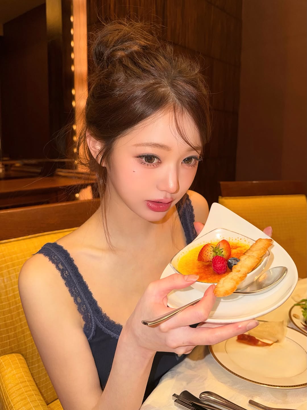 [정보/소식] 방금 올라온 맛있는거 먹고 신난 장원영 인스타 | 인스티즈