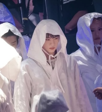 [잡담] 방탄 진 진짜 예쁨 | 인스티즈