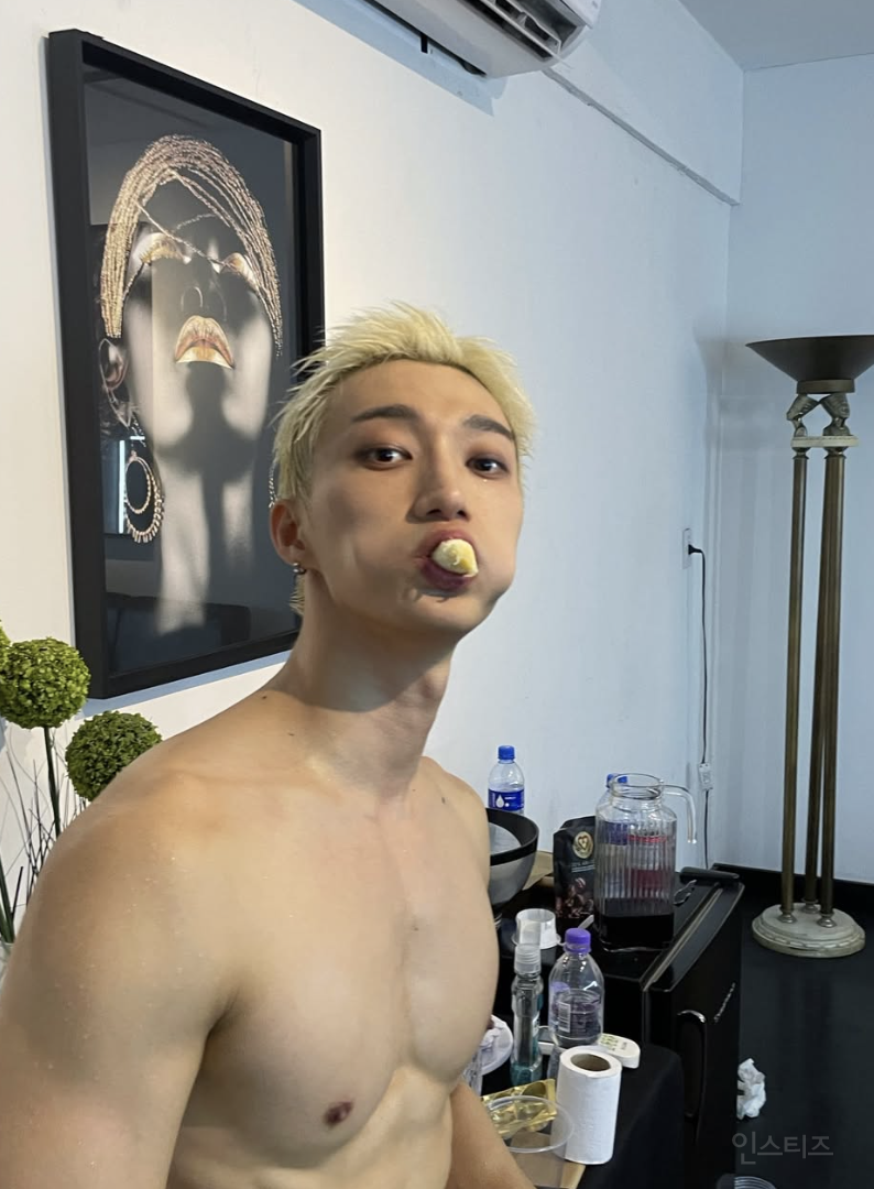 어제자 실시간 선거 개표 방송에 등장한 아미새…jpg | 인스티즈