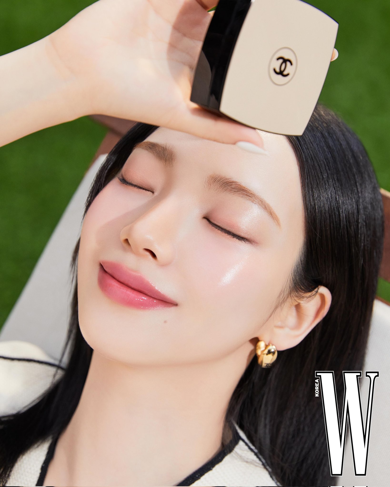 [잡담] 260604 카리나 w Korea x 샤넬뷰티 NEW 화보 | 인스티즈