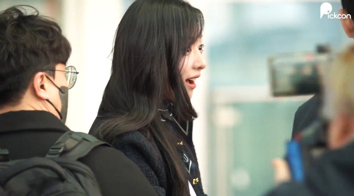 [잡담] 김지원) 옆모습이 예쁜 김지원이 좋다 | 인스티즈