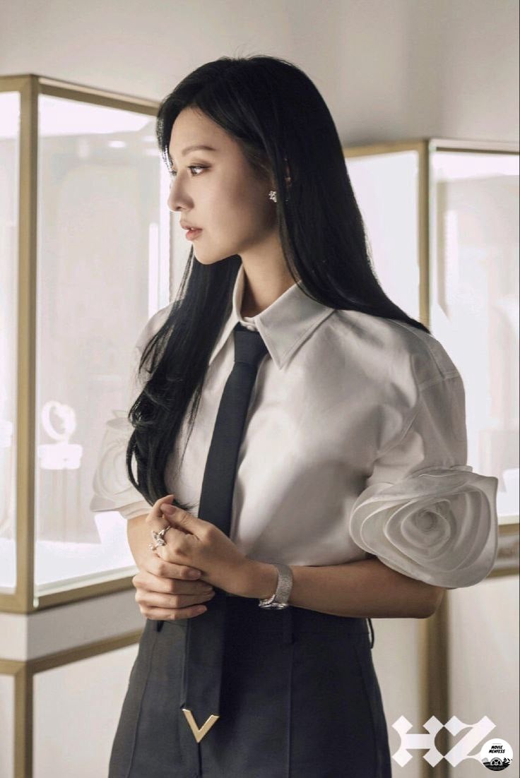 [잡담] 김지원) 옆모습이 예쁜 김지원이 좋다 | 인스티즈
