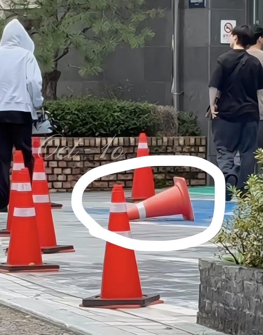 [잡담] ai아니냐고 논란된 영상있잖아 | 인스티즈