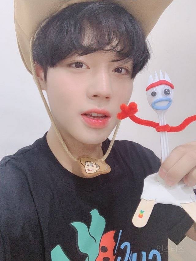 박지훈, 주연, 정국, 테일러 스위프트 공통점ㅋㅋㅋ | 인스티즈