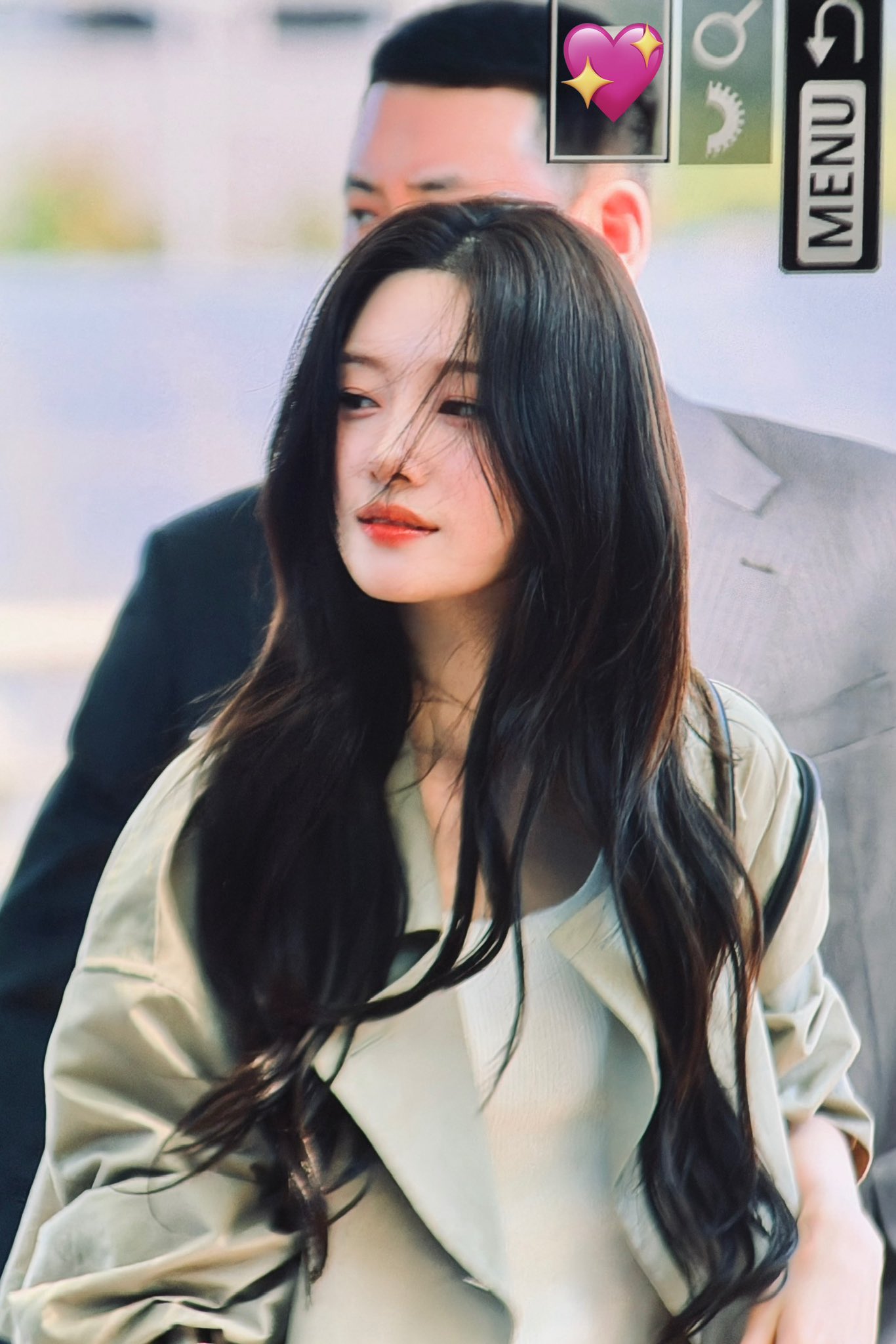 [잡담] 오늘 정채연도 진짜 예쁘다.. | 인스티즈
