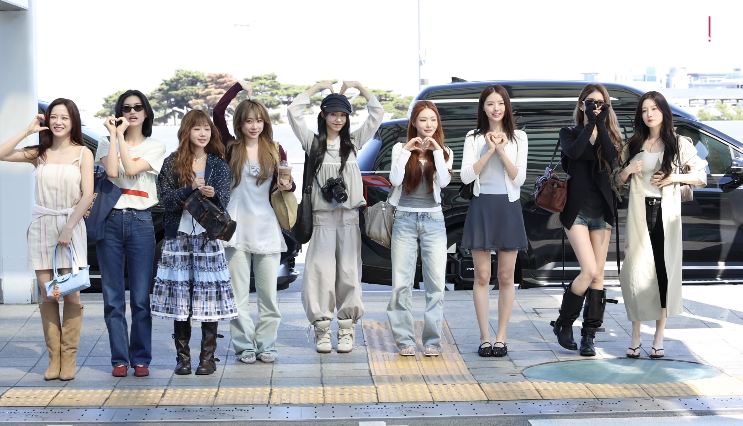 [정보/소식] 2026년에 보는 아이오아이 단체 출국 공항샷 | 인스티즈
