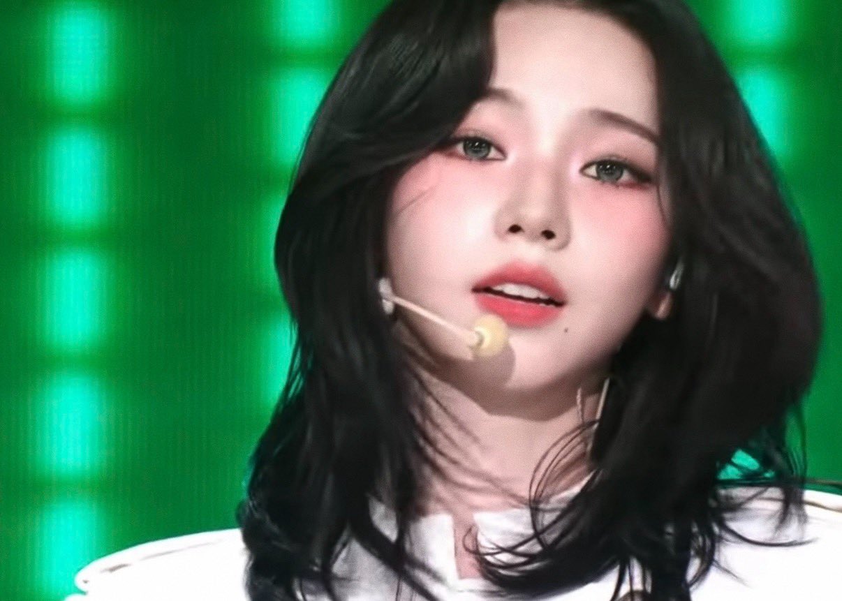 [잡담] 260605 뮤직뱅크 카리나 레모네이드 엔딩 | 인스티즈