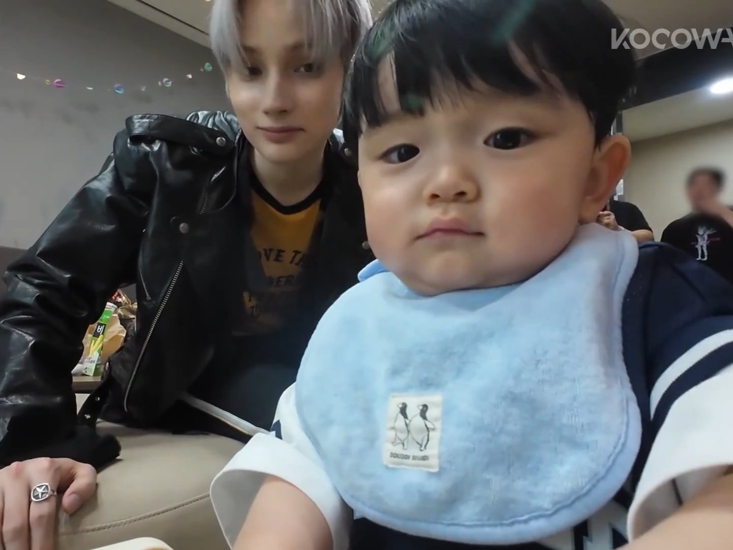 [잡담] 유준이 턱살봐 | 인스티즈