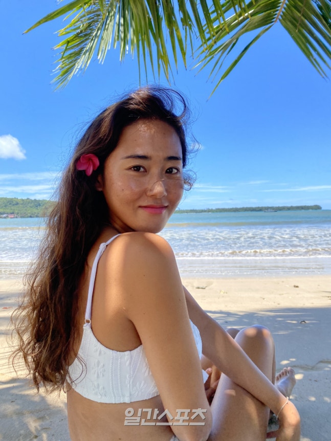 [정보/소식] [단독] "진짜 '나'를, 행복을 찾았죠”…허가윤, 발리에서 생긴 일 [IS인터뷰] | 인스티즈