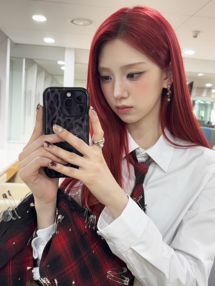 [잡담] 박예은 뭔가 분위기가 엄청 달라진거같아 | 인스티즈