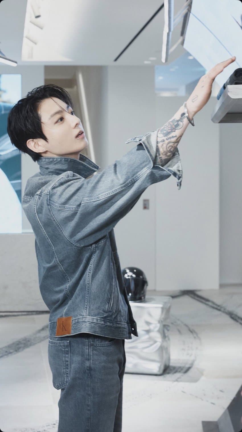 [잡담] 정국 캘빈하길 진짜 잘했다 | 인스티즈