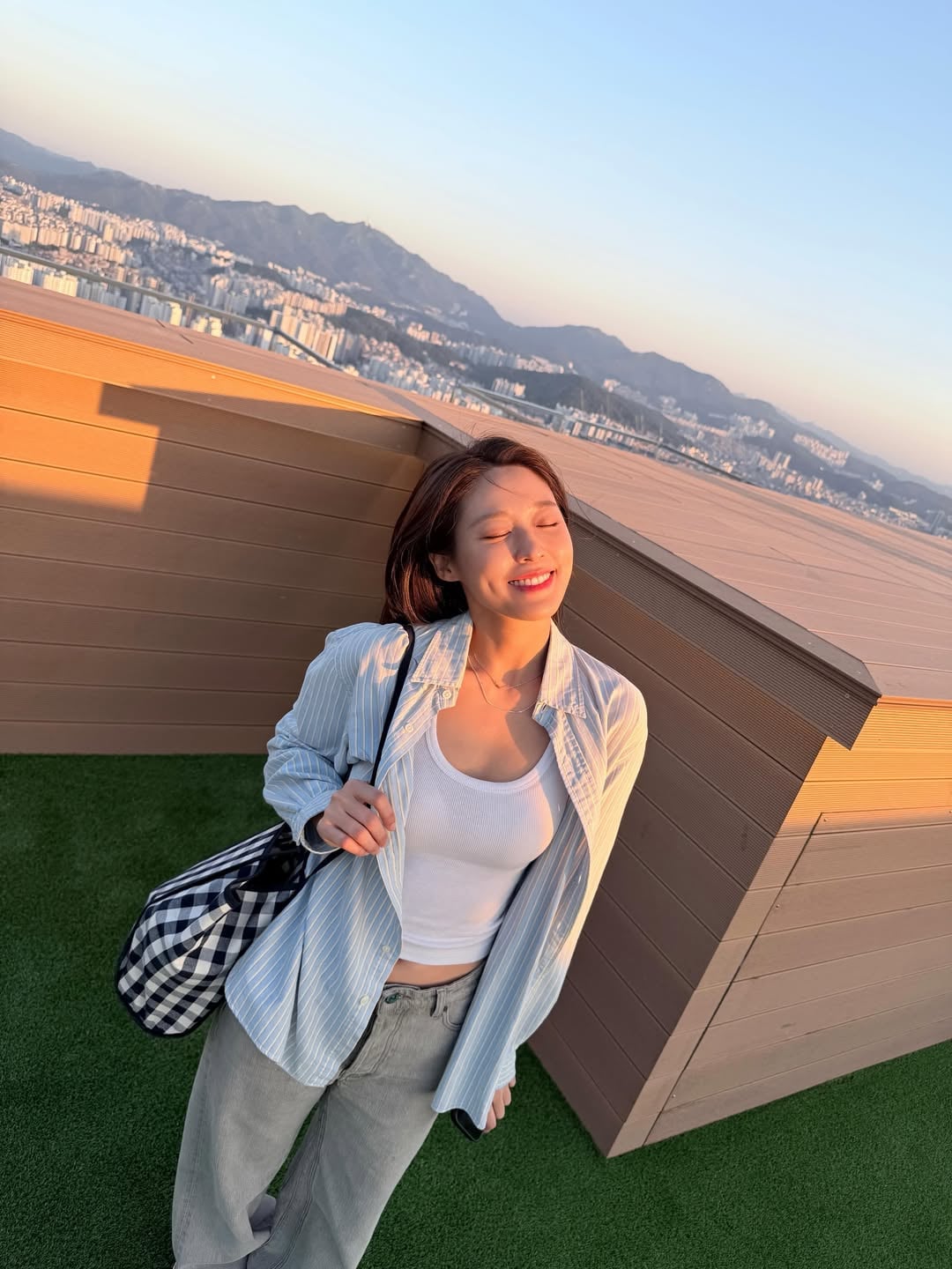[잡담] 260606 설현 인스타 업뎃 | 인스티즈