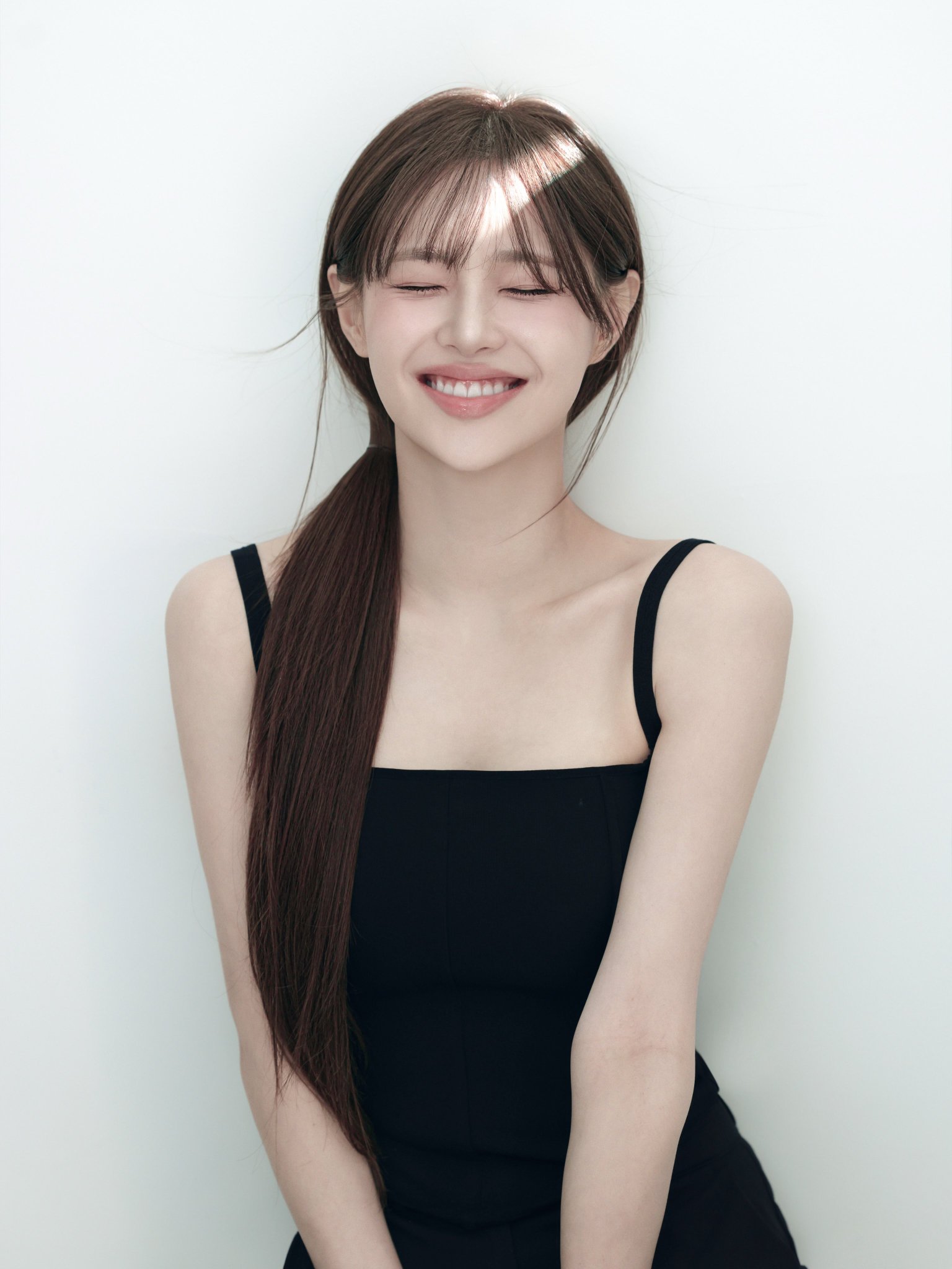 [잡담] 와 츄 프로필?? 새로 찍은 거 개예쁨.... | 인스티즈