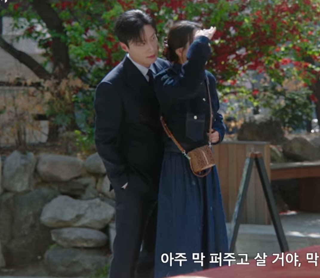 [잡담] 멋진신세계) 차세계 요즘 서리 뒤에 딱붙어서 다니는거 아는 사람 | 인스티즈