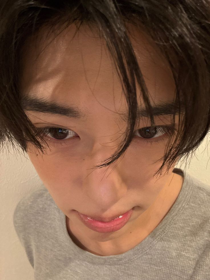 [잡담] 일단 잘생기고 예쁜 사람들이 너무 좋다 | 인스티즈