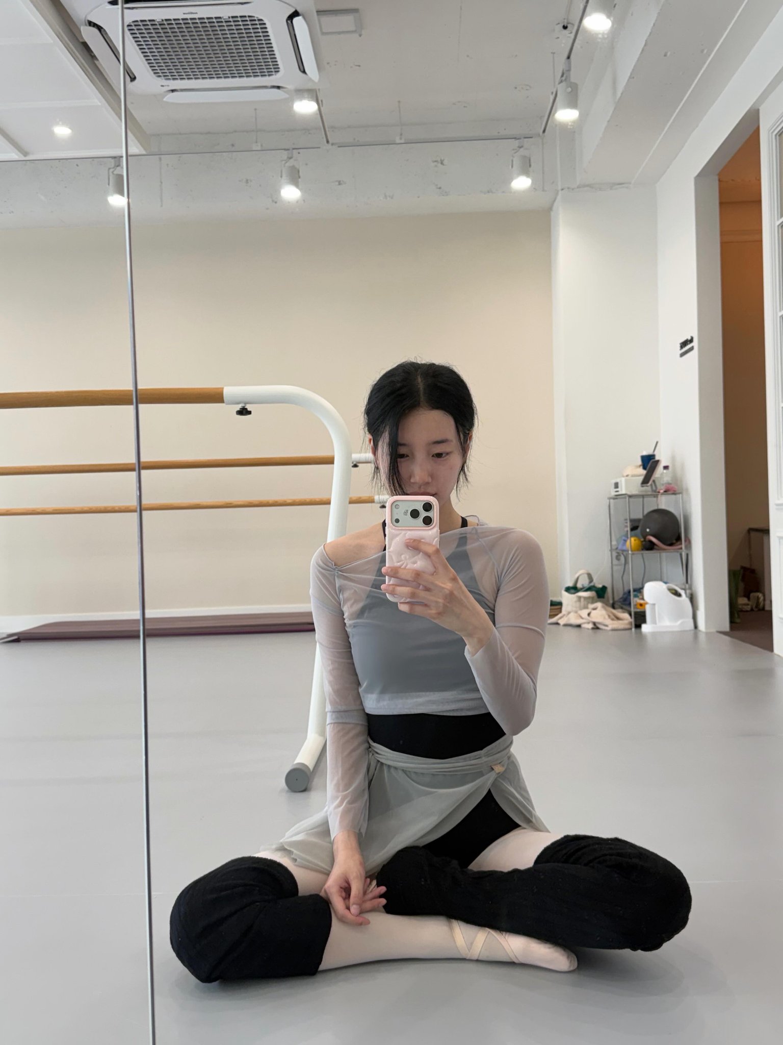 [잡담] 수지 인스타 올라왔다 | 인스티즈