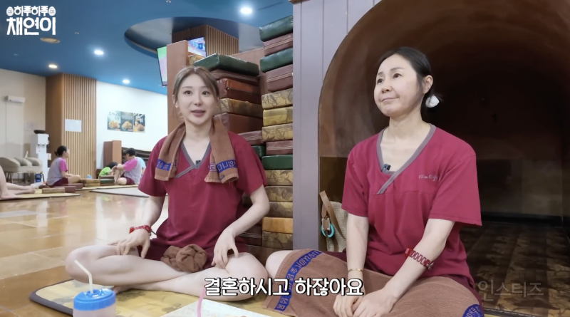 지금 내 나이에 나를 낳은 엄마...JPG | 인스티즈