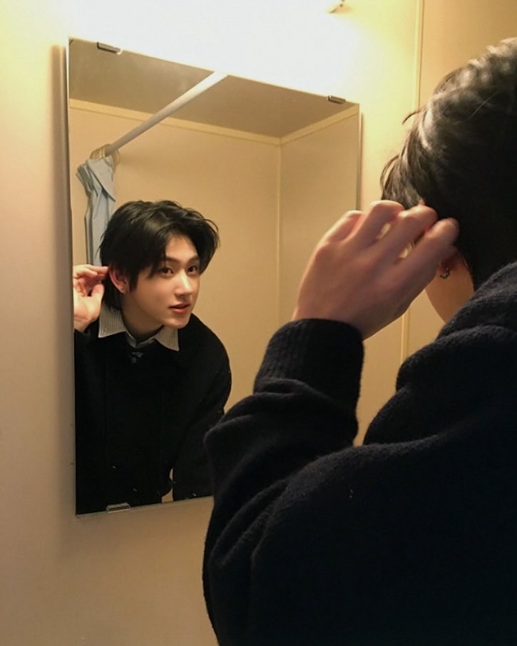 [잡담] 요즘 계훈 얼굴에도 빠짐 | 인스티즈