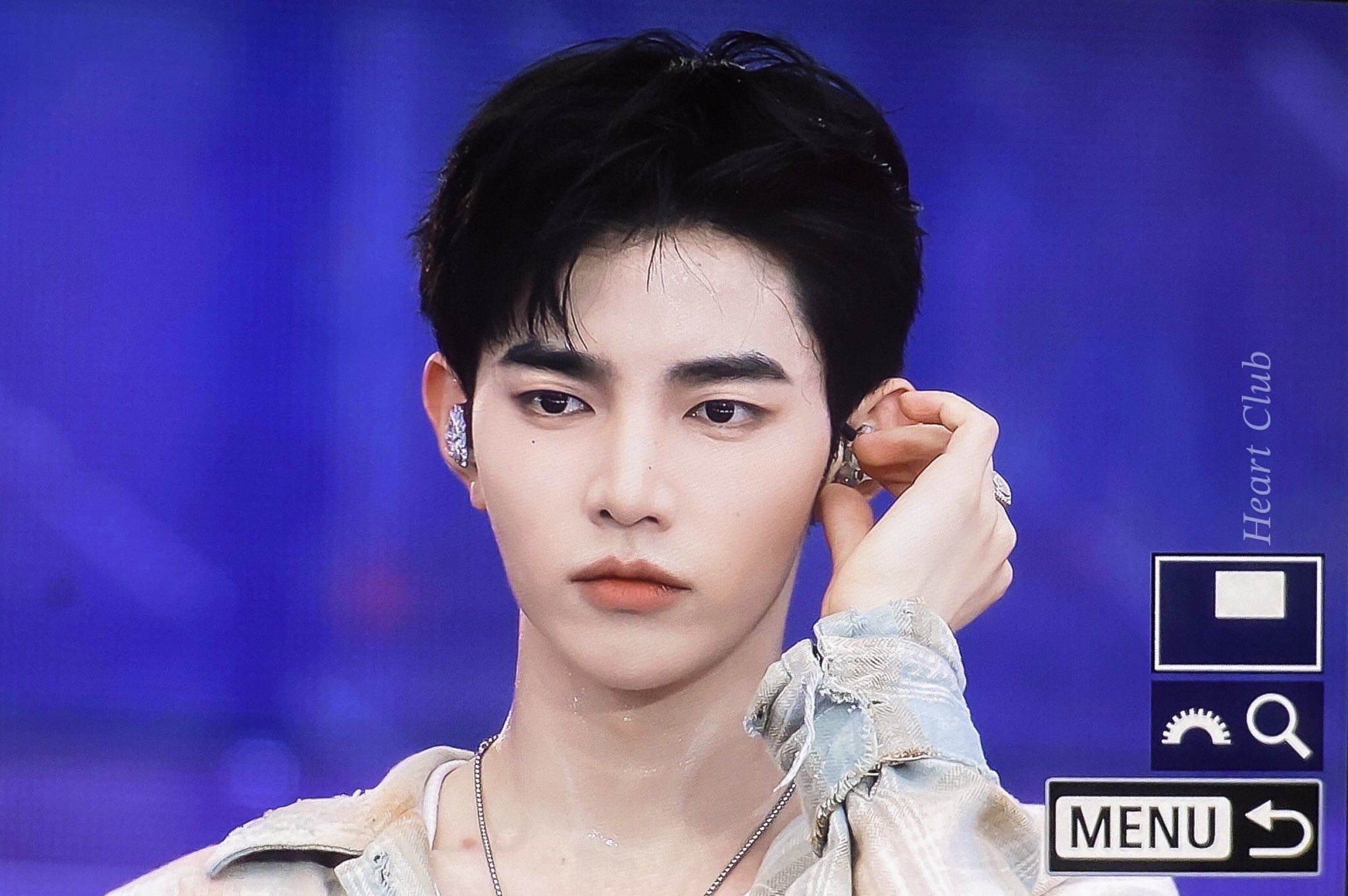 [잡담] 장하오 위버스콘 자연광 얼굴 미쳤어 | 인스티즈