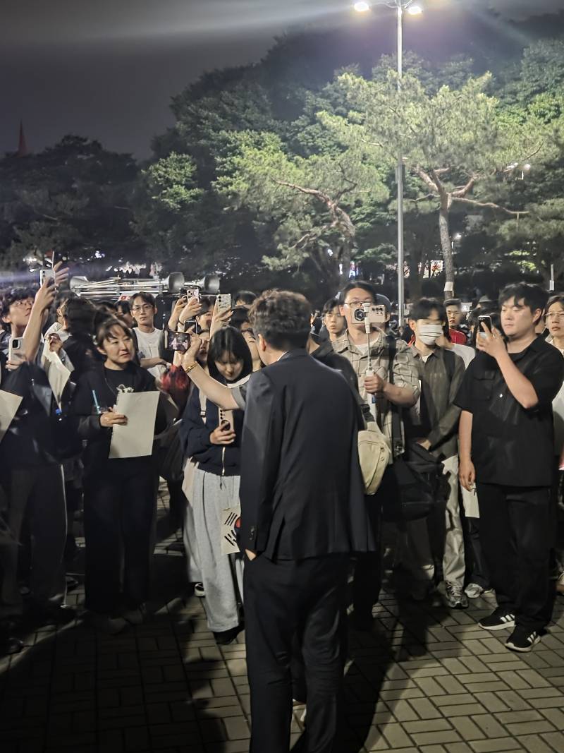 [잡담] 속보) 이준석 시위에 등장ㅋㅋㅋㅋㅋㅋ | 인스티즈