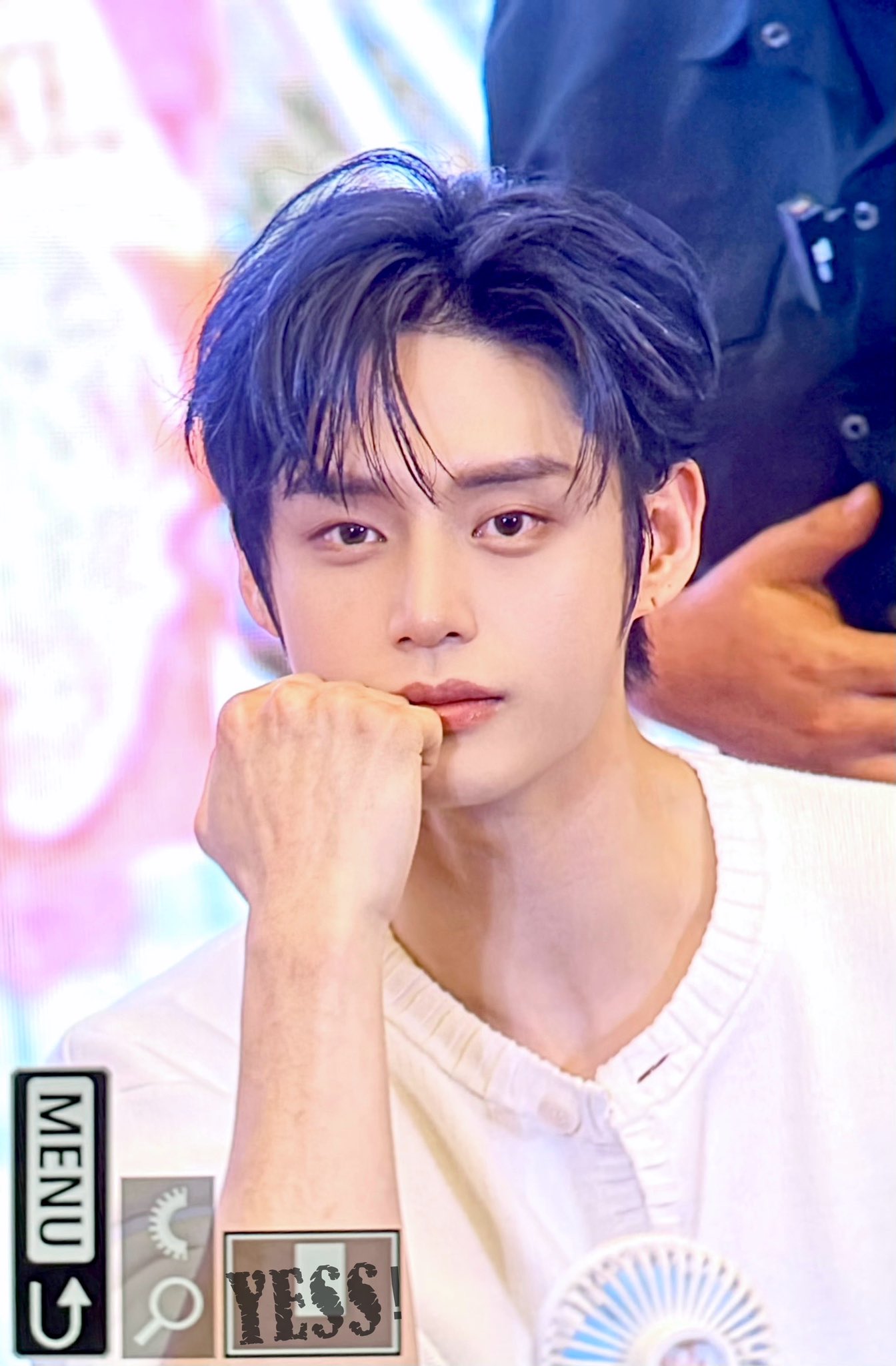[잡담] 실시간 김지웅 엄청이쁘네.. | 인스티즈