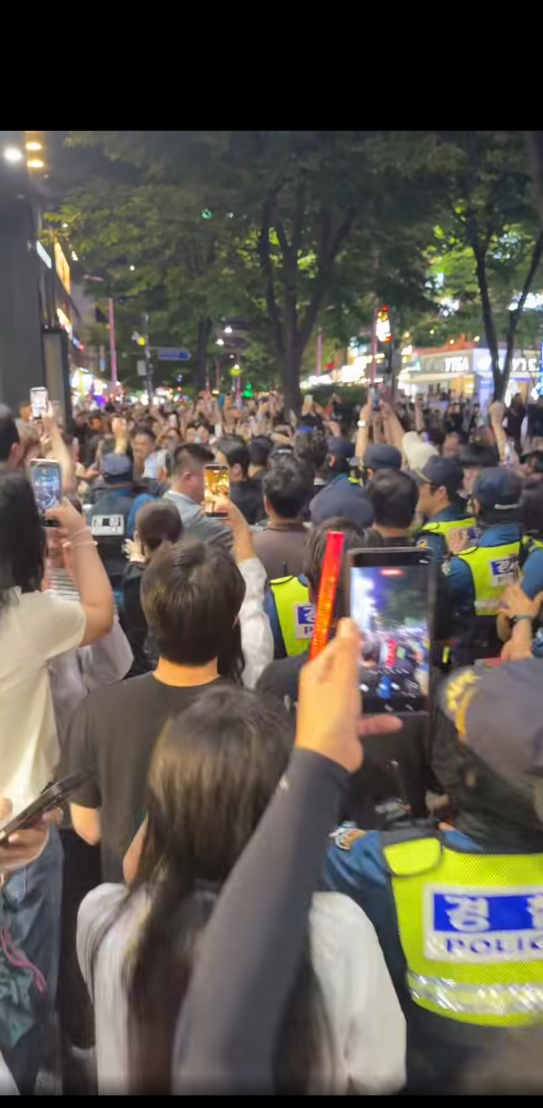 [잡담] 젠슨황 온게 이렇게 난리날 일이야? | 인스티즈