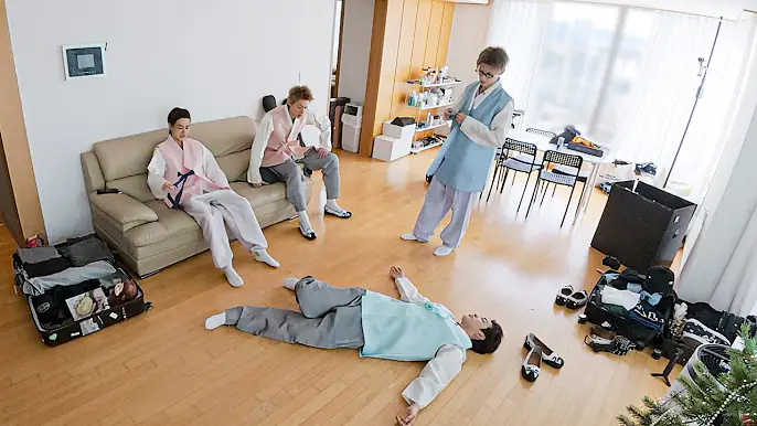 [잡담] 헐 코르티스 첫 숙소라이브 함 근데 소파 얻다 치웠는데 | 인스티즈