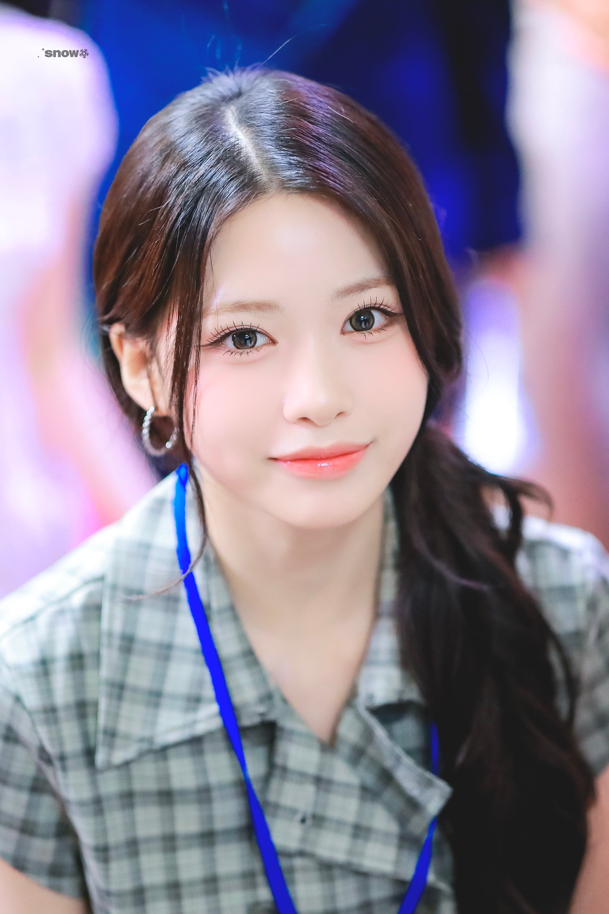 [잡담] 제나 얼굴이 얼마나 작은 거지 | 인스티즈