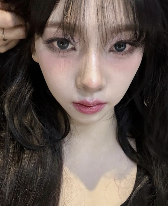[잡담] 카리나 초근접 셀카들 | 인스티즈