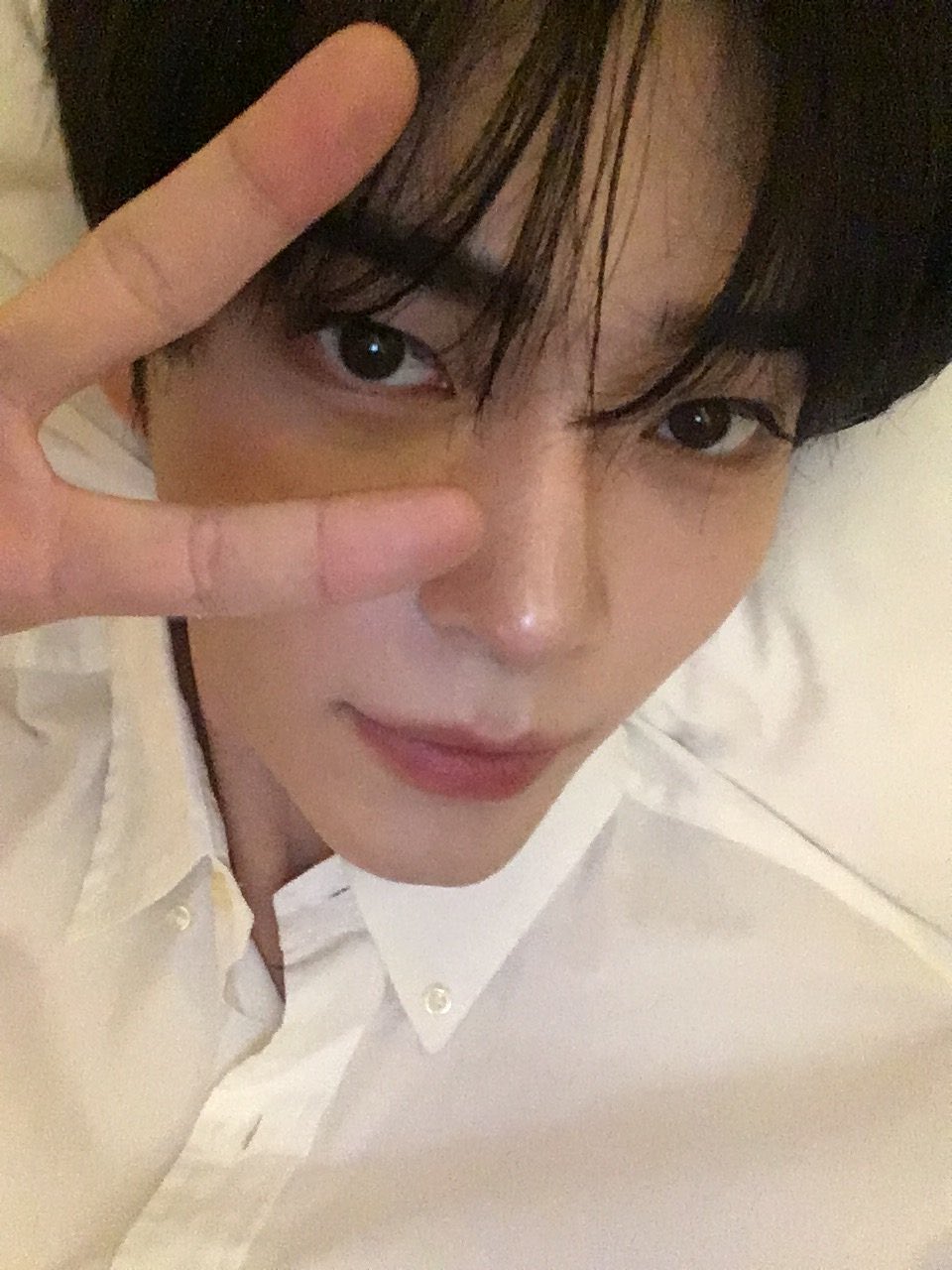 [잡담] 성한빈 셀카왔다 | 인스티즈