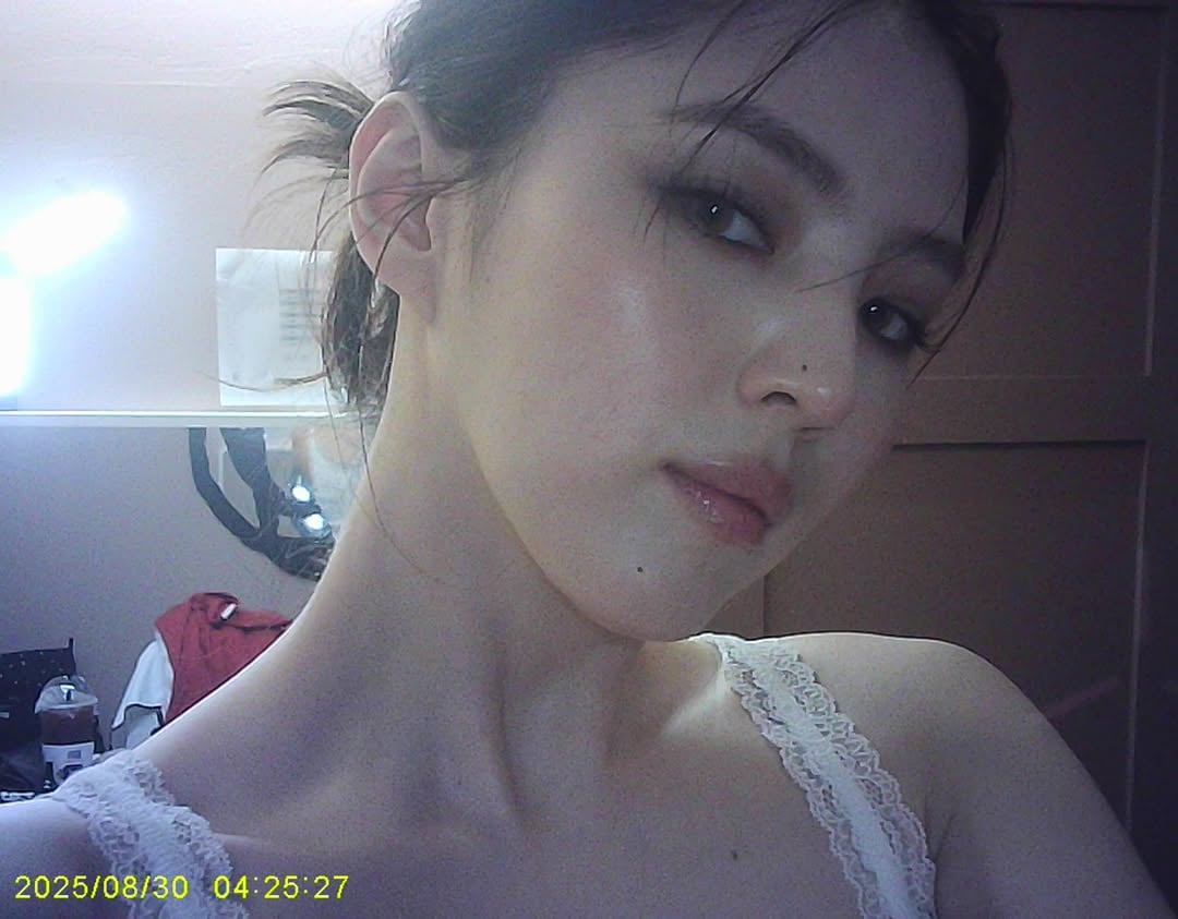 [잡담] 한소희 인스타 너무 아름답다 | 인스티즈