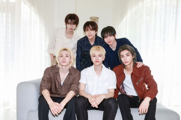 [정보/소식] 보이넥스트도어 이한 "'목발 투혼' 명재현, 활동 의지 너무 강해서 말릴 정도" [인터뷰 스포] | 인스티즈