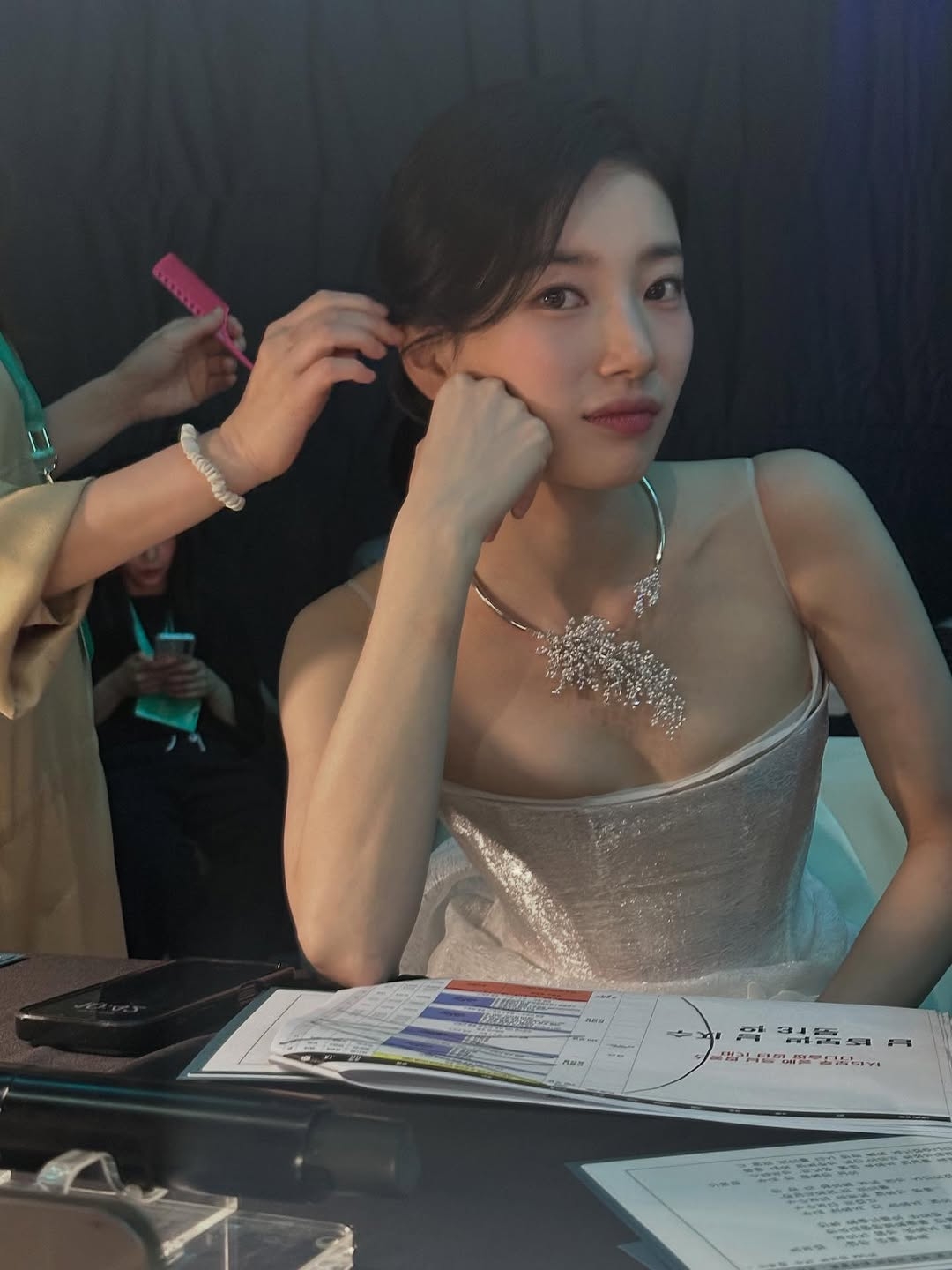 [잡담] 수지) 너무 아름다운 백상 수지 폰카 모음 | 인스티즈