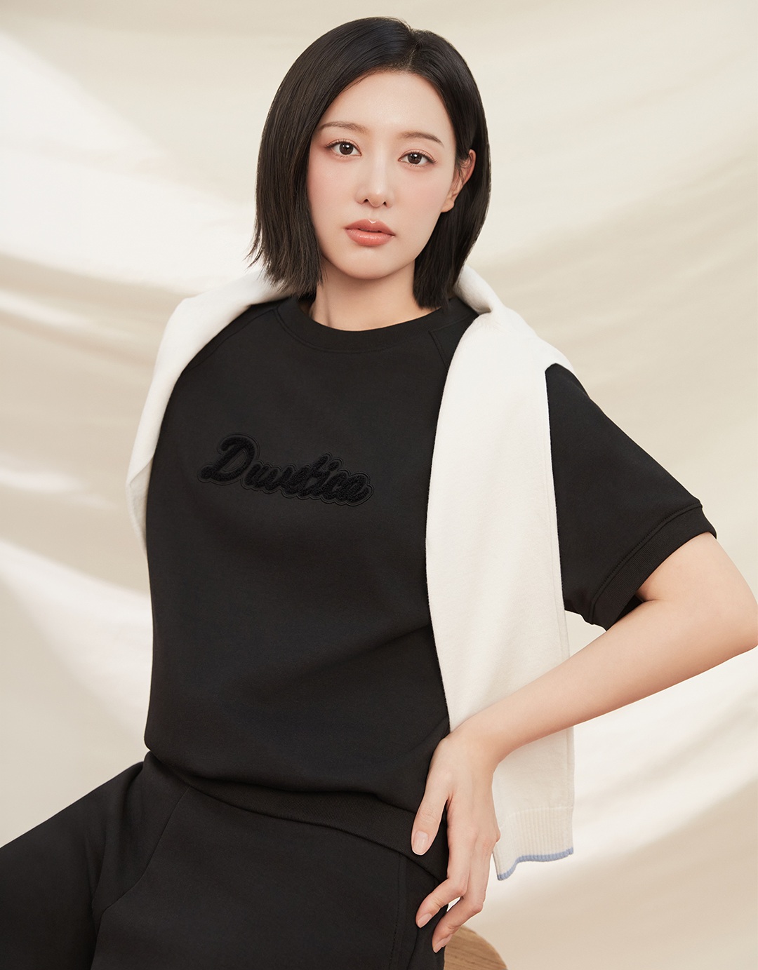 [잡담] 김지원) 260609 김지원 듀베티카 NEW 화보 | 인스티즈