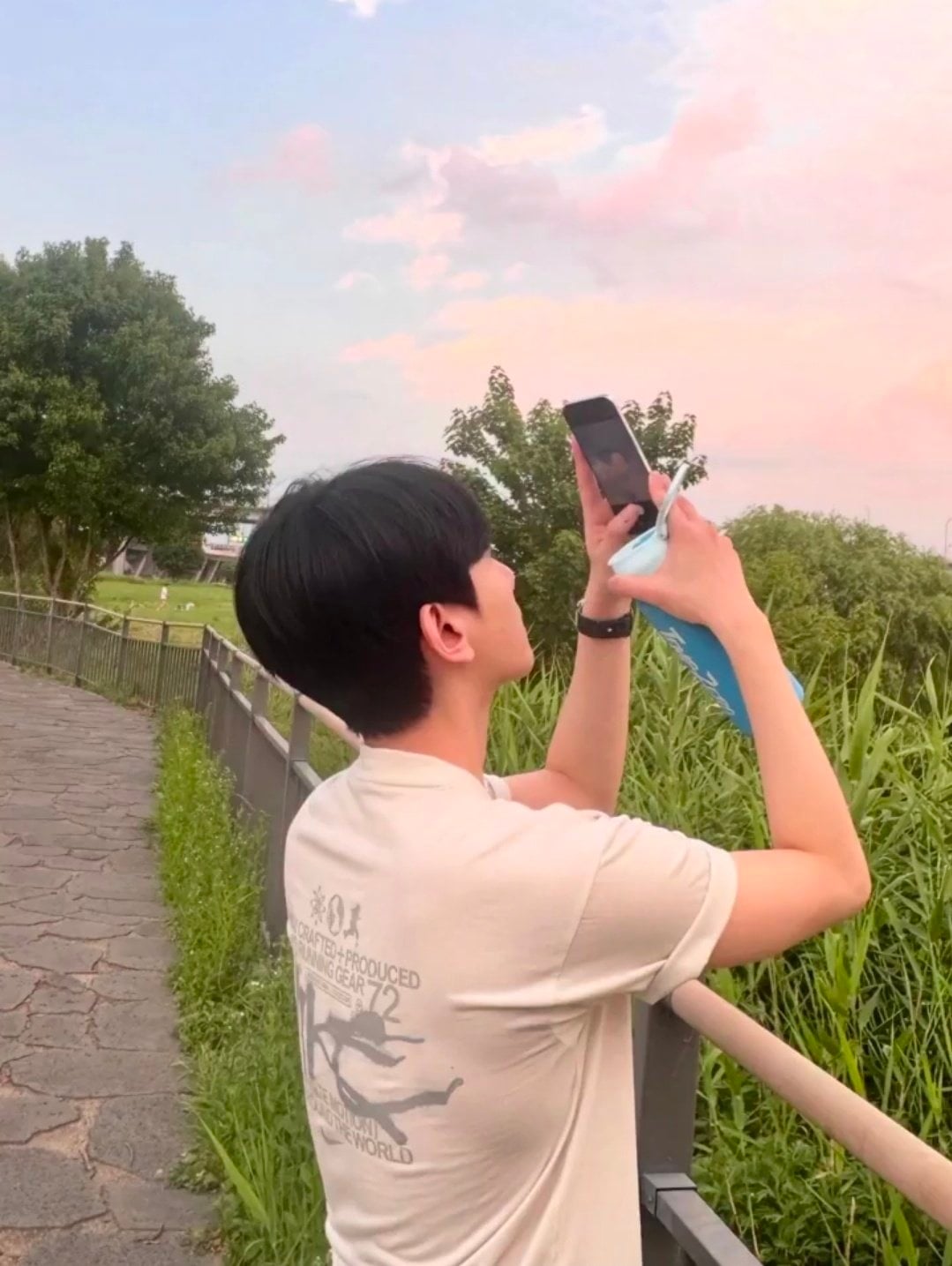 [잡담] 백현 방금 뜬 사진 봐... | 인스티즈
