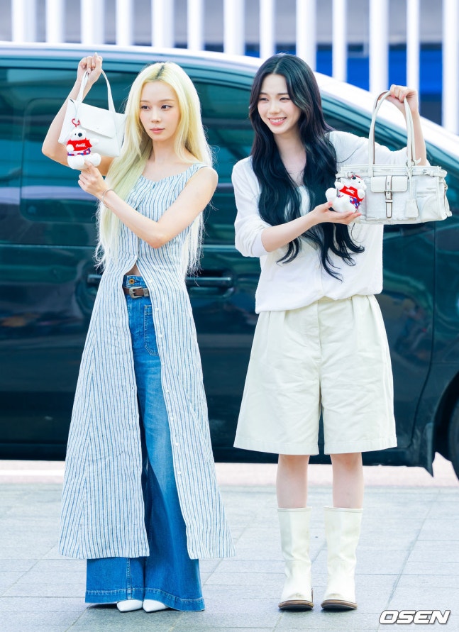 [잡담] 오늘자 멕시코 출국한 카리나 윈터 기사사진 | 인스티즈