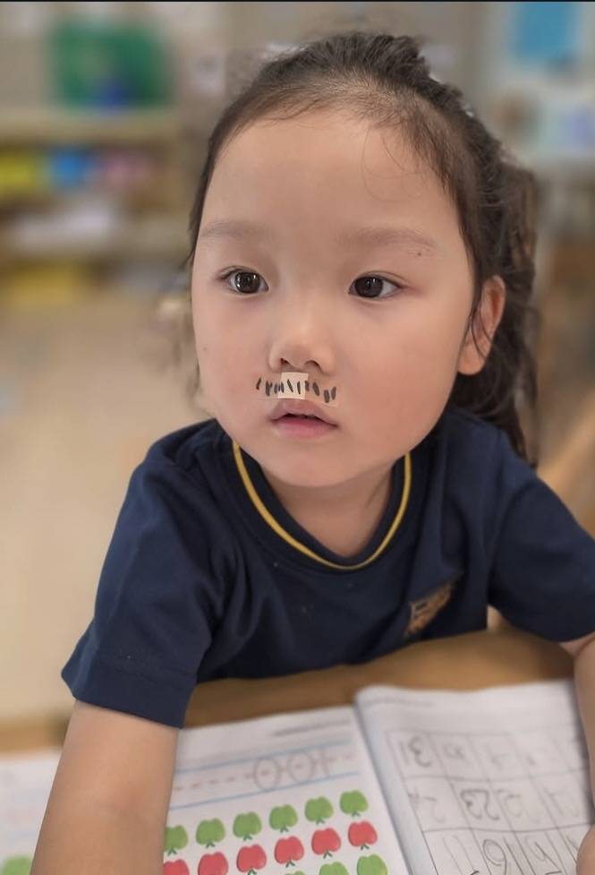 [잡담] 콧수염아저씨가 되고싶었던 채이🥸 | 인스티즈