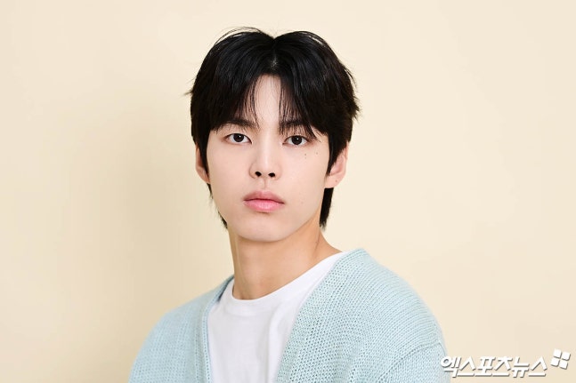 [정보/소식] 신예 박윤호, 박지훈 빈자리 채울까…"'프로모터' 출연 긍정 검토 중" [공식] | 인스티즈