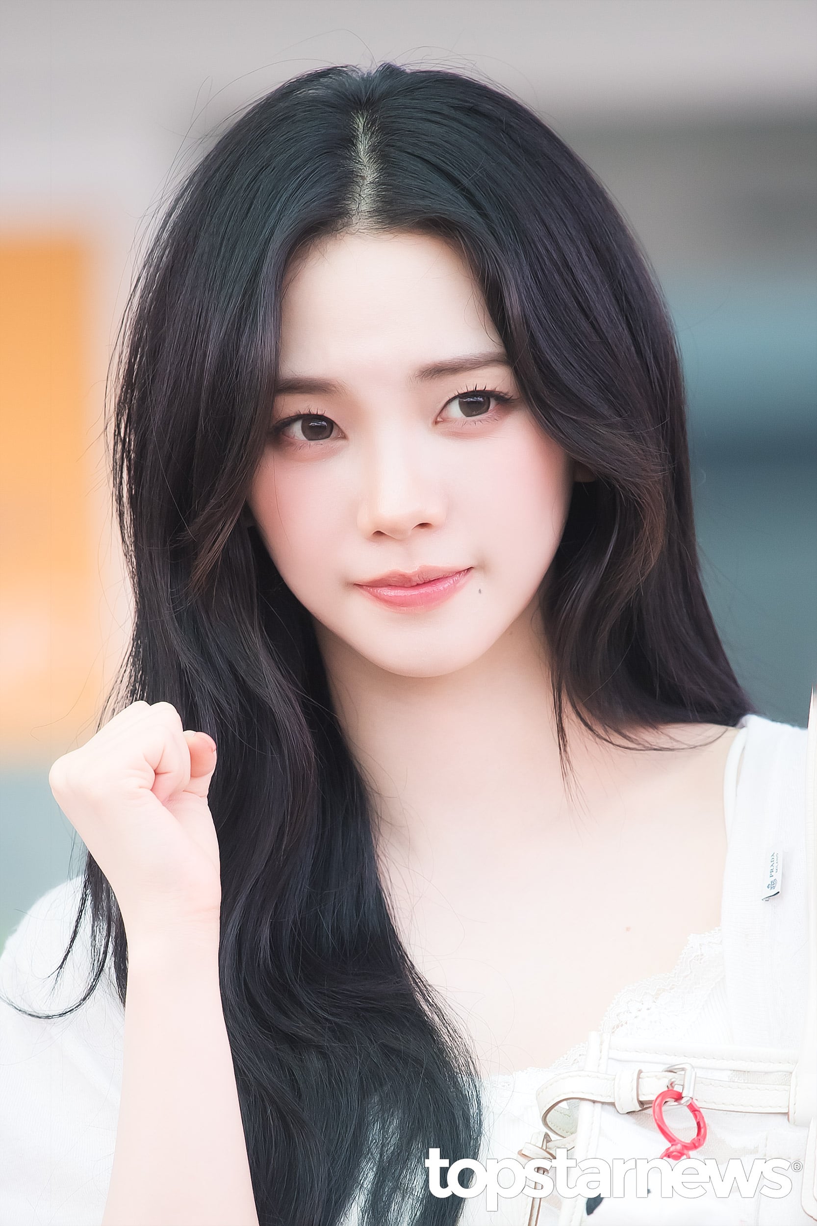[잡담] 카리나 요새 눈썹 진하게 그리는거 같음 | 인스티즈