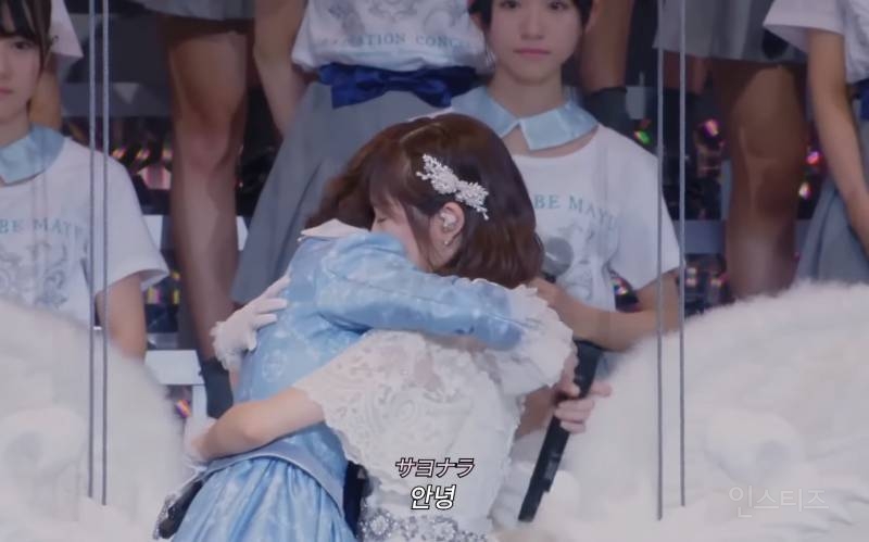 AKB48 멤버들 그룹 나갈때 표정보면 다들 미련 하나도 없어보임....JPG | 인스티즈