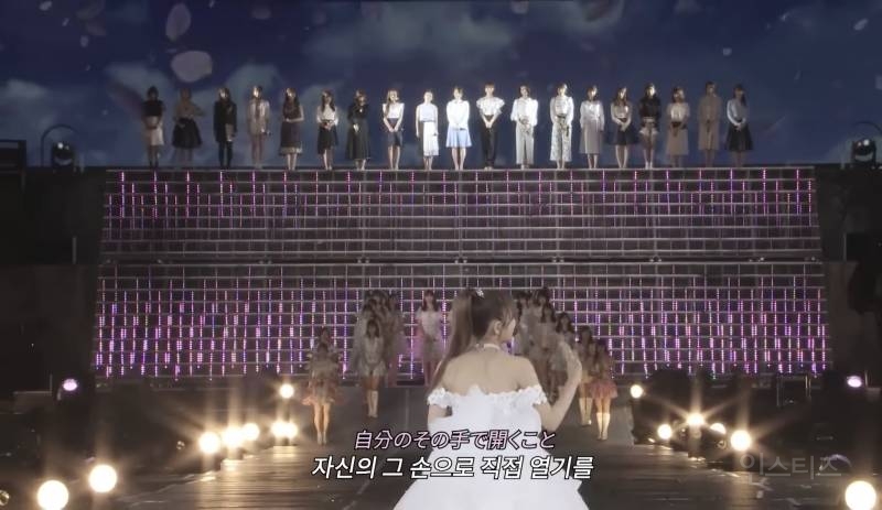AKB48 멤버들 그룹 나갈때 표정보면 다들 미련 하나도 없어보임....JPG | 인스티즈