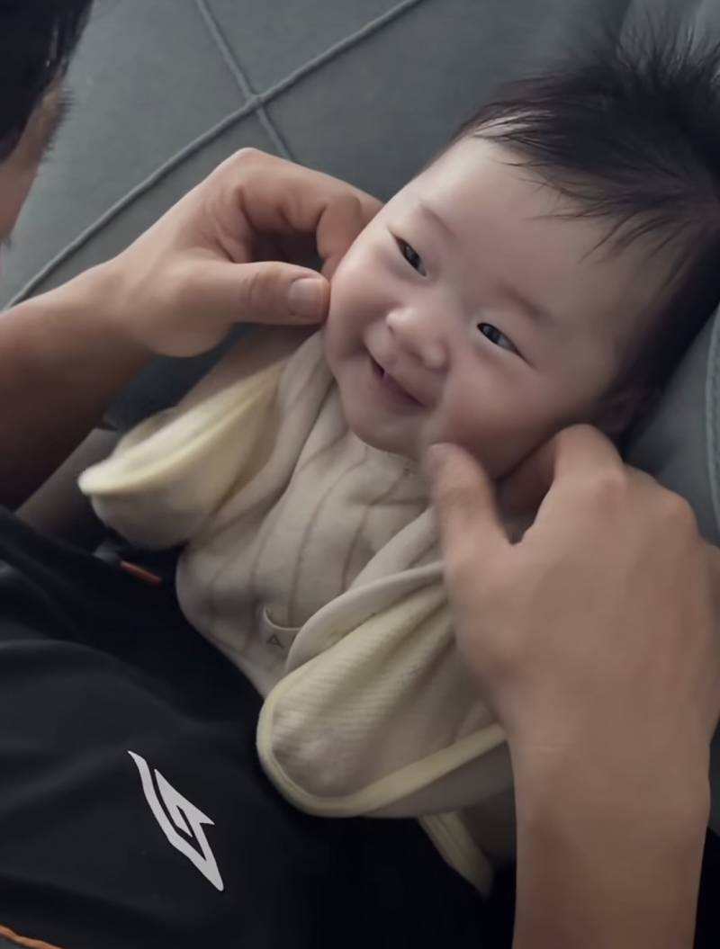 [잡담] 야선이 먼저 자축포를 날리는데 축하를 안 할 수가 없어서 합니다 | 인스티즈