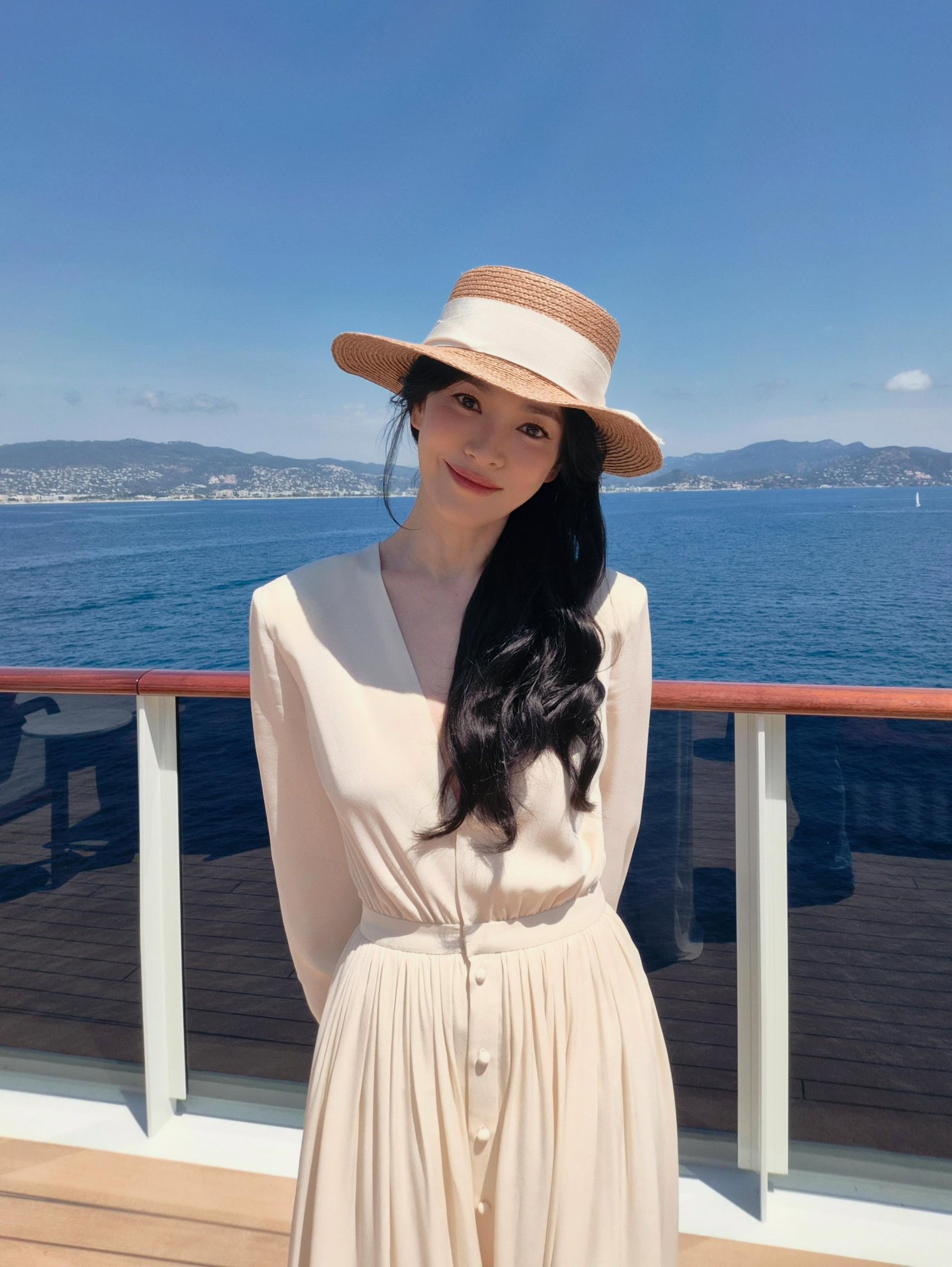 [잡담] 송혜교) 오늘자 송혜교 인스타 업뎃 | 인스티즈